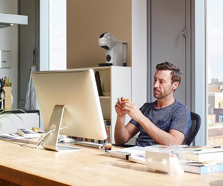 Nescafé® Dolce Gusto® Genio S Touch Antrasiitinvärinen Kapselikahvikone kahvinkone kotonasi